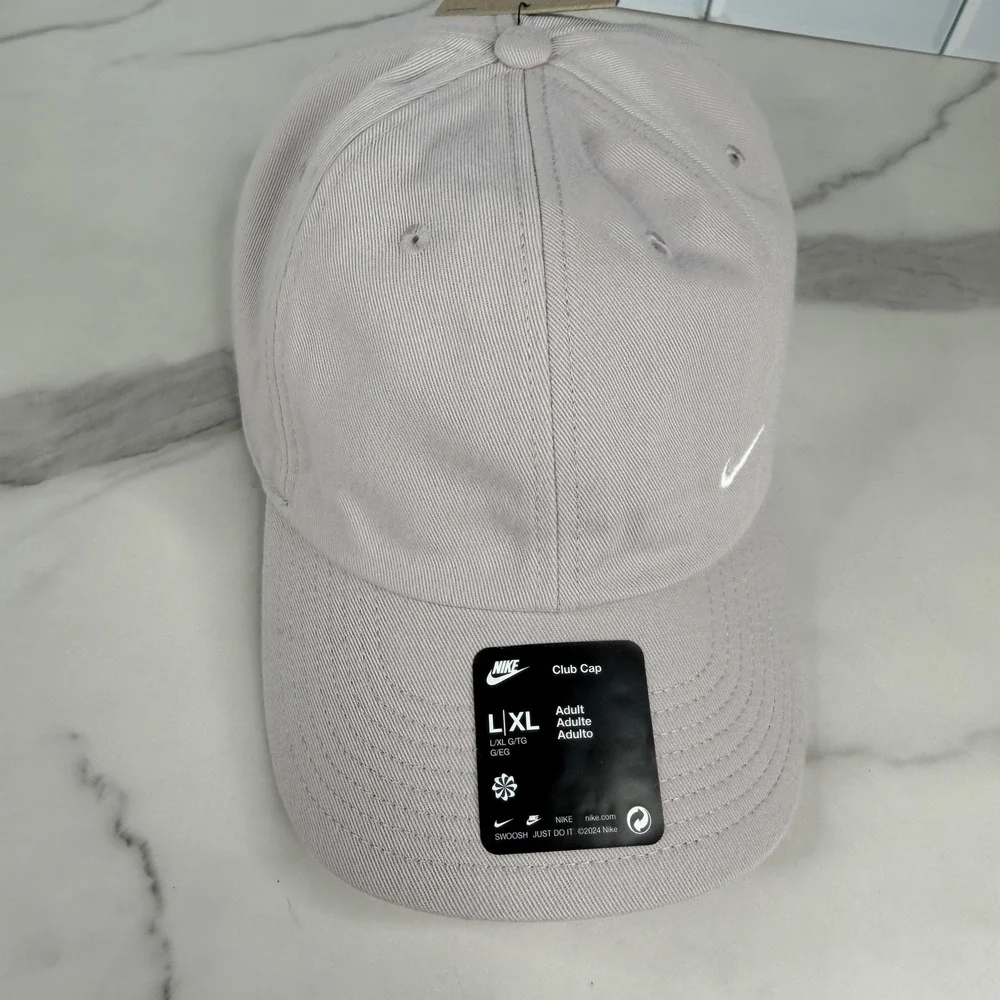 Nike Hat Cap Strap Back Mens L/XL Light Purple Club Cap Swoosh Unisex Golf